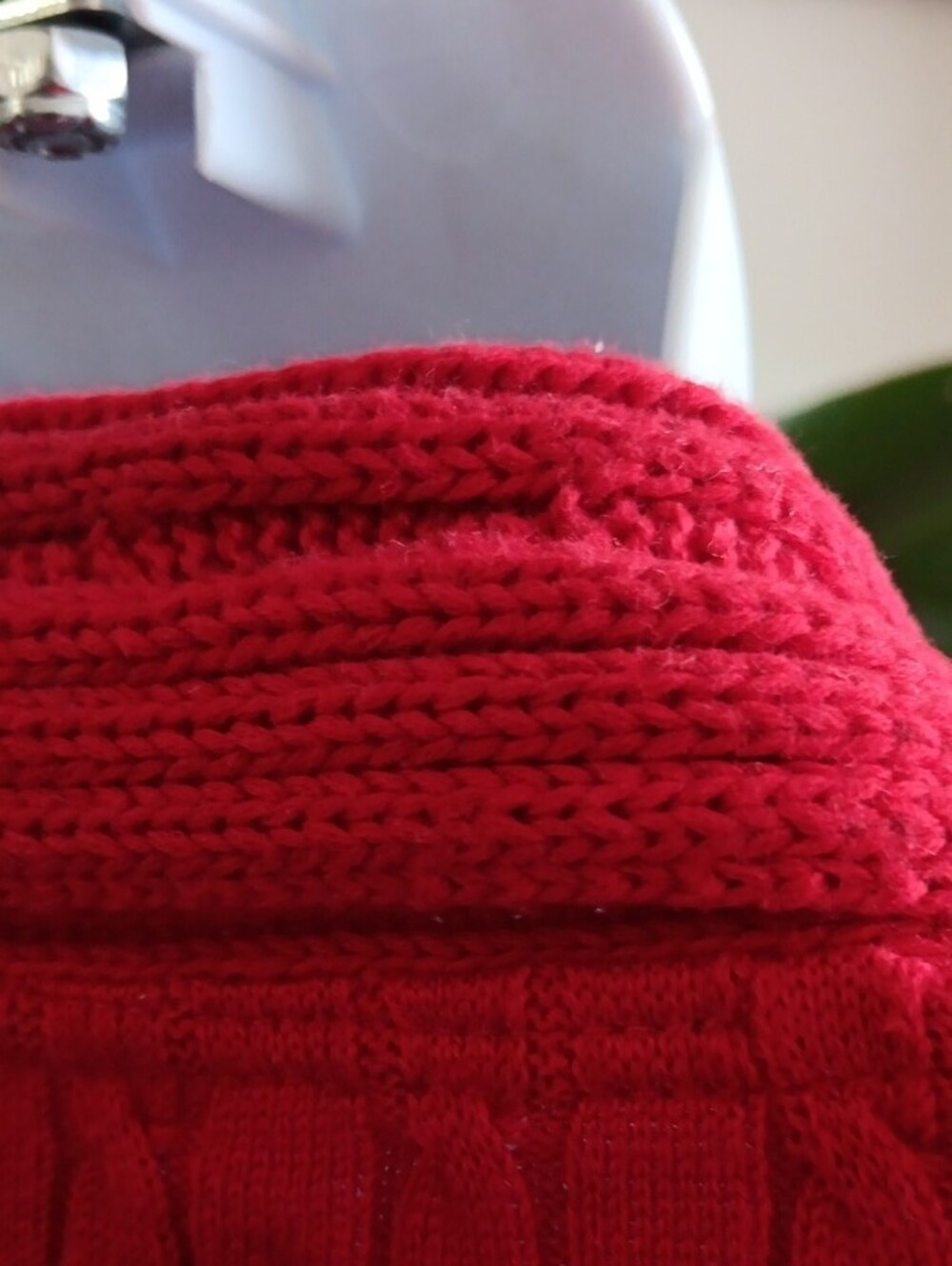 Kim Rogers Red Cable-Knit Open-Front Cardigan - Picture 3 of 4